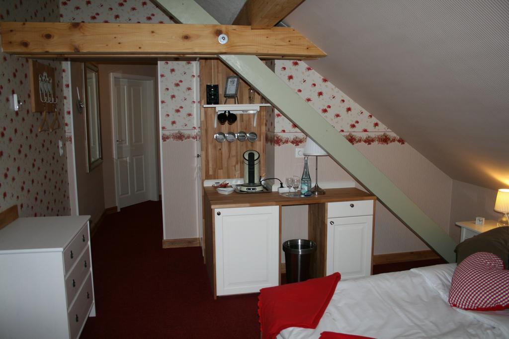SaarlandTraum Weihermühle Schmelz Zimmer foto
